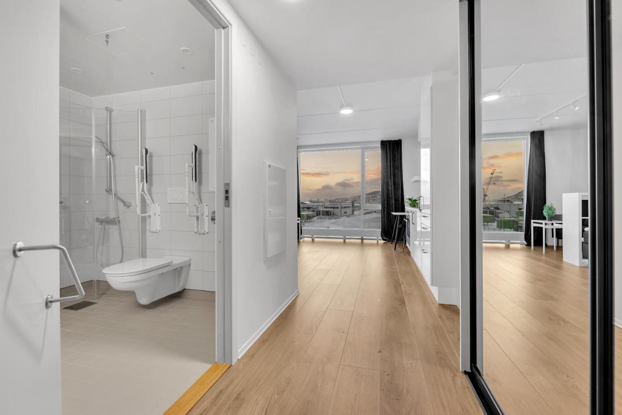 Totalapartments Stakkevollvegen Studio 特罗姆瑟 外观 照片